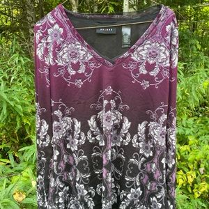 Women’s Axcess size XL maroon paisley,lacey blouse